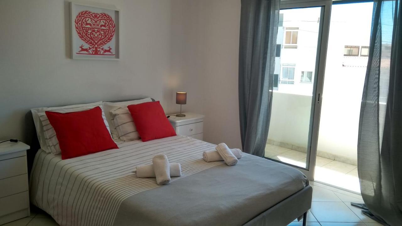 Apartamentos Monica Quarteira Exterior foto